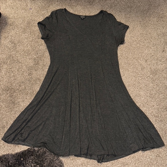 Torrid fit & flare like new dress 00X - Picture 2 of 6